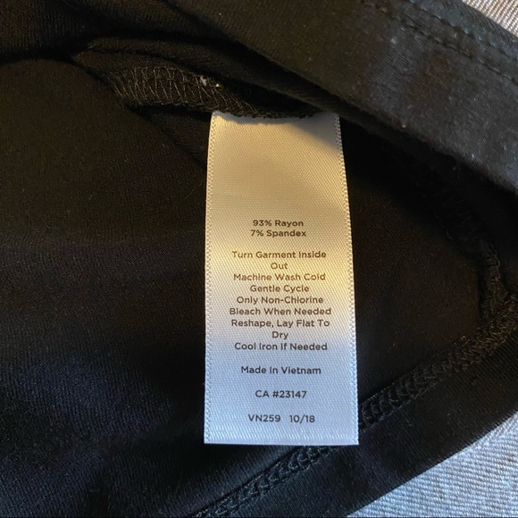 Talbots Blouse with Keyhole Cutout - Picture 6 of 6